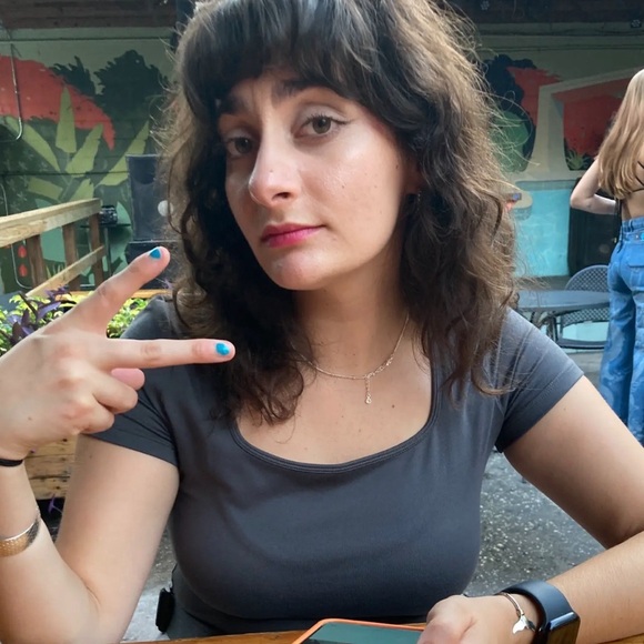 Hollister Comfy Short Sleeve - Picture 5 of 5